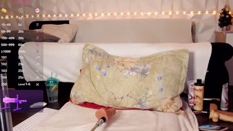 Snapshot of naathasa_ chatting on February 6, 2025, 1:54 pm Naathasa online show from February 6, 2025, 1:54 pm