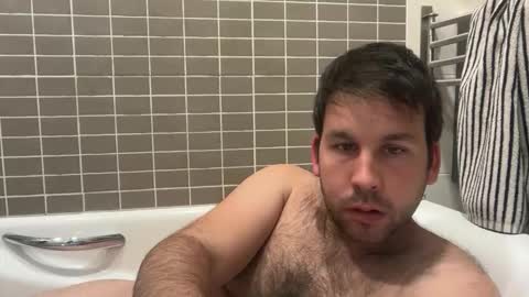 Snapshot of nachosev chatting on April 24, 2026, 8:33 pm jesussevilla online show from April 24, 2026, 8:33 pm
