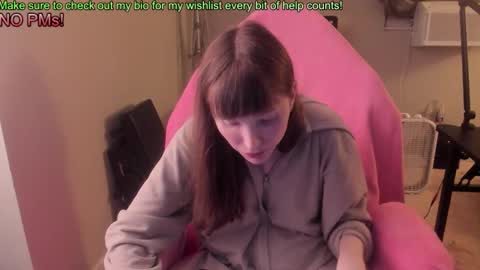 Natalie Marlo online show from October 22, 2025, 1:17 am