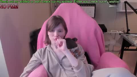 Snapshot of nacmar chatting on July 10, 2026, 7:38 pm Natalie Marlo online show from July 10, 2026, 7:38 pm