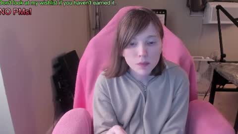 Snapshot of nacmar chatting on July 22, 2026, 3:42 am Natalie Marlo online show from July 22, 2026, 3:42 am