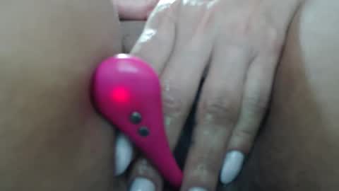 Snapshot of nadia_abaud chatting on February 23, 2025, 7:55 am Nadia online show from February 23, 2025, 7:55 am