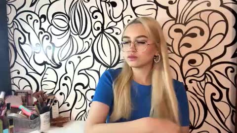 Katrin online show from February 27, 2026, 11:21 am