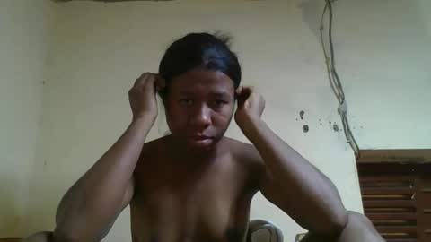 nadiasando online show from November 19, 2025, 7:52 am