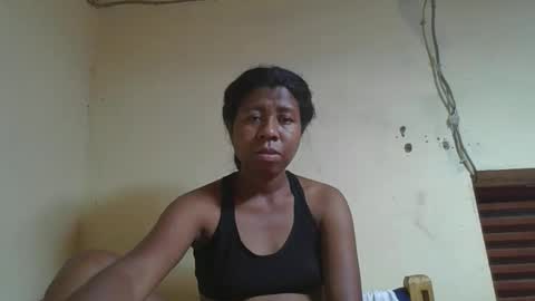 nadiasando online show from December 2, 2025, 8:15 pm