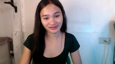 nadiestar online show from July 19, 2026, 1:31 am