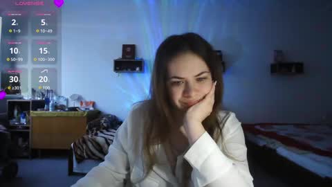 nadiiamorgun online show from March 6, 2025, 6:08 am