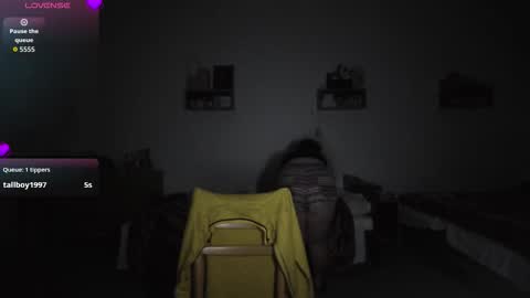 nadiiamorgun online show from November 24, 2025, 6:40 pm