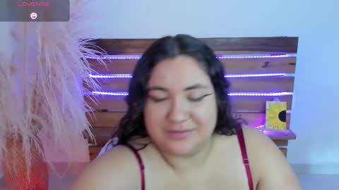 Nadine online show from November 11, 2025, 4:29 pm