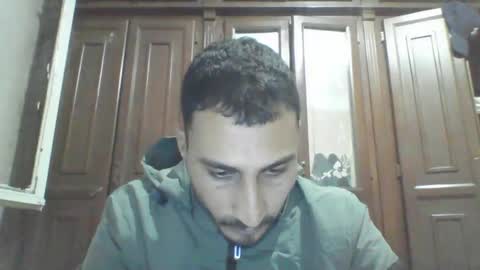 V online show from January 14, 2025, 5:34 pm