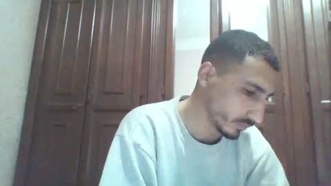 V online show from February 21, 2025, 6:59 pm