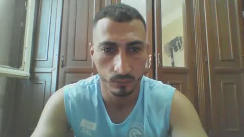 V online show from October 25, 2025, 10:56 am