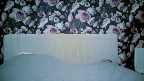 Nadjia online show from December 18, 2025, 11:55 pm