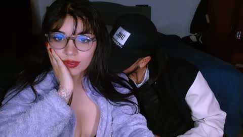 naduu__xx online show from January 24, 2025, 4:27 am