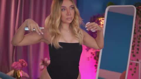 Nadia online show from February 15, 2026, 5:04 am