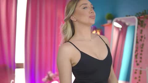 Nadia online show from March 2, 2026, 7:15 am