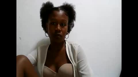 Snapshot of nah296652 chatting on May 26, 2026, 6:48 pm nah296652 online show from May 26, 2026, 6:48 pm