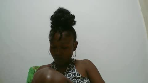 Snapshot of nah296652 chatting on May 27, 2026, 6:49 pm nah296652 online show from May 27, 2026, 6:49 pm