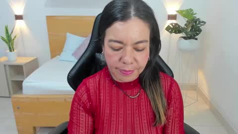 N A H I A online show from February 8, 2025, 2:58 am