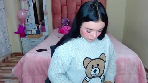 nahia cute     only   online show from March 11, 2025, 4:18 pm