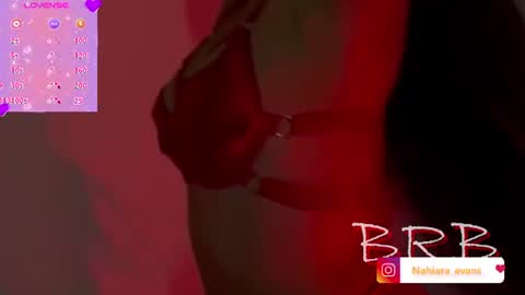 NAHIARA EVANS online show from July 23, 2026, 3:26 am
