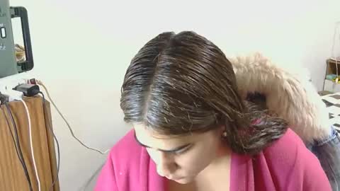 nahiarabiel online show from May 25, 2026, 5:41 pm