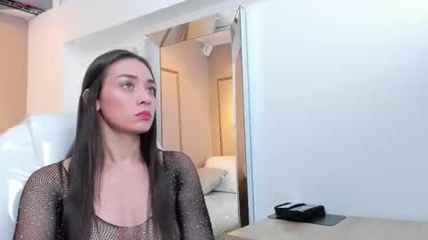 Nahimi online show from October 23, 2025, 9:13 pm