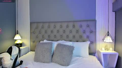 Nahimi online show from April 3, 2026, 11:41 am