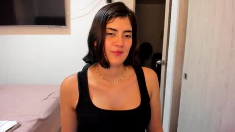 independent model online show from March 15, 2026, 11:44 pm