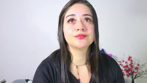 Snapshot of nahomi_sweett chatting on May 22, 2026, 10:43 am Nahomi online show from May 22, 2026, 10:43 am