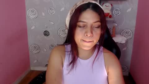 Nahomy online show from February 9, 2025, 6:11 am