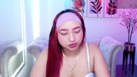 Snapshot of nahomi_velmont chatting on May 1, 2026, 7:07 pm nahomi_velmont online show from May 1, 2026, 7:07 pm
