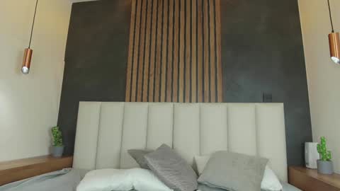 Snapshot of nahomicampbell_ chatting on February 9, 2025, 1:33 am VICTORIA online show from February 9, 2025, 1:33 am