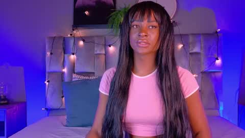 Snapshot of nahomicampbell_ chatting on October 15, 2025, 7:36 pm VICTORIA online show from October 15, 2025, 7:36 pm