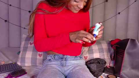  VICTORIA  online show from February 19, 2026, 7:43 pm