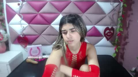 NahomiConnorr online show from January 15, 2025, 7:12 pm