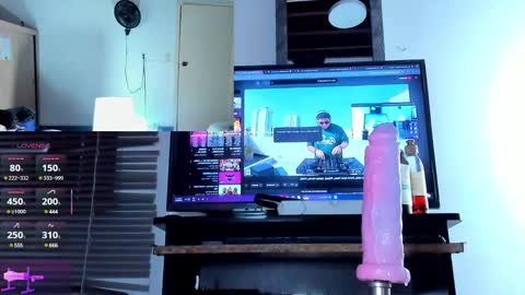   online show from March 4, 2025, 6:07 pm