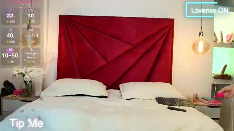 NahomiRoss online show from March 13, 2026, 3:29 pm