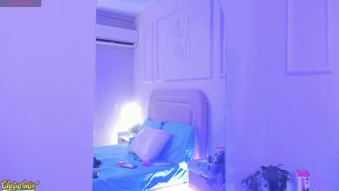 nahommybell online show from April 27, 2026, 3:37 am