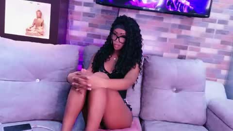 Snapshot of nahomy_james25 chatting on July 24, 2026, 12:19 am nahomy_james25 online show from July 24, 2026, 12:19 am