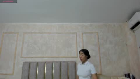 nahomycarterr online show from December 14, 2025, 11:37 am