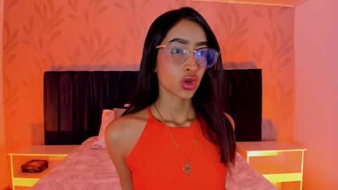 Nahomy  online show from December 20, 2025, 11:06 am