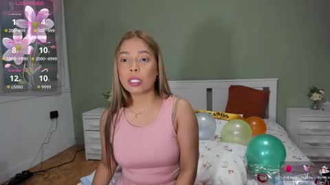 Mile online show from October 11, 2025, 11:14 pm