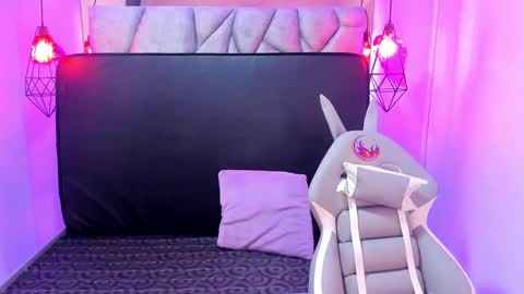    online show from February 16, 2025, 10:32 am