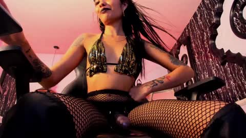 Naila online show from January 17, 2025, 6:33 pm