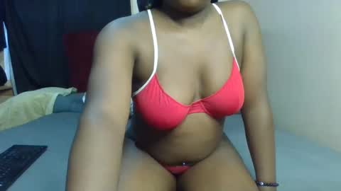 Snapshot of nailastars chatting on January 12, 2025, 11:28 am Dear online show from January 12, 2025, 11:28 am