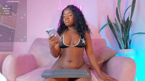 Naina online show from February 9, 2025, 1:33 am