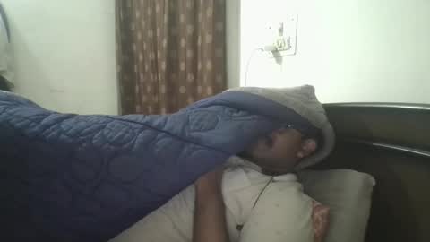 NAIRANANDU28 online show from March 21, 2026, 8:41 am