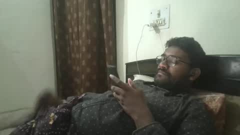 NAIRANANDU28 online show from April 9, 2026, 7:14 am