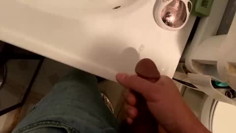 nairda2senoniuq online show from February 2, 2025, 4:32 pm